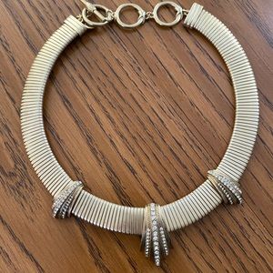 Gold JNY necklace